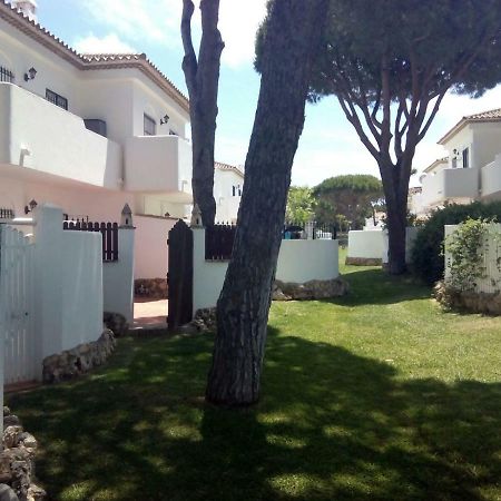 Playa De La Barrosa Apartment Chiclana de la Frontera Luaran gambar